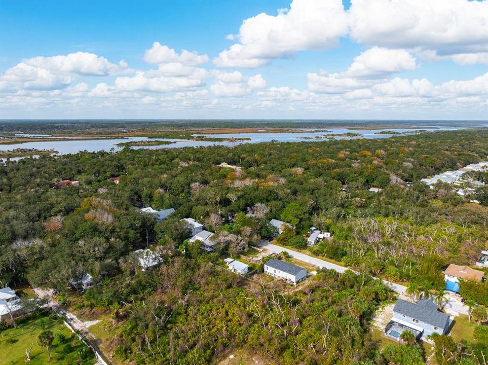 待售: $165,000 (0.21 acres)