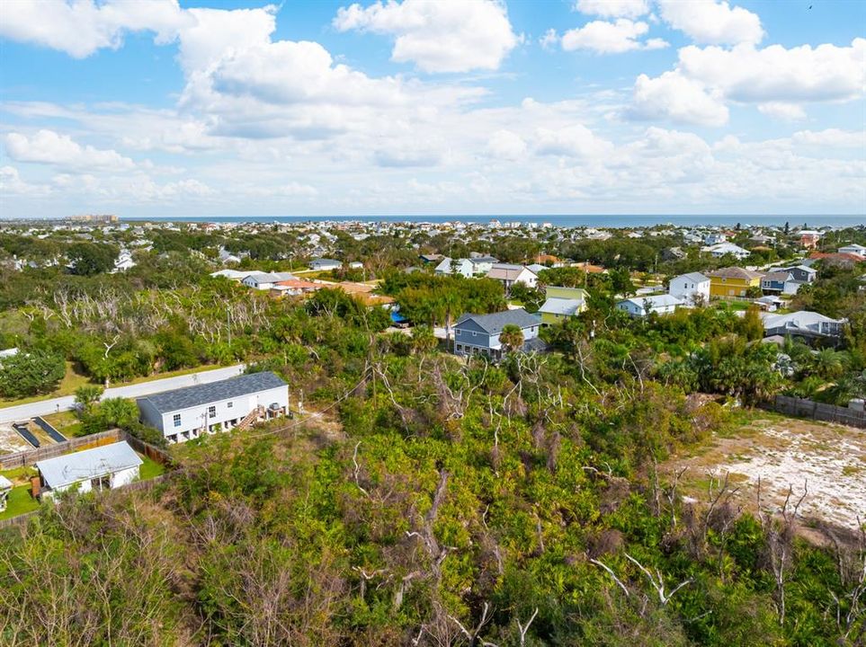 待售: $165,000 (0.21 acres)