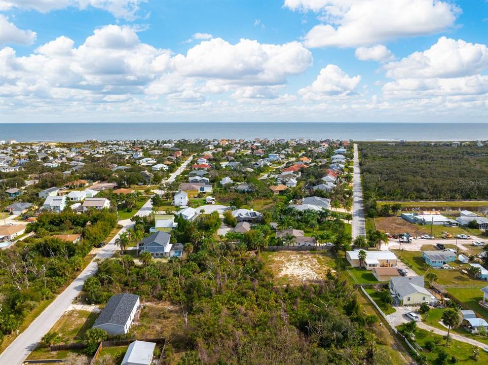 待售: $165,000 (0.21 acres)