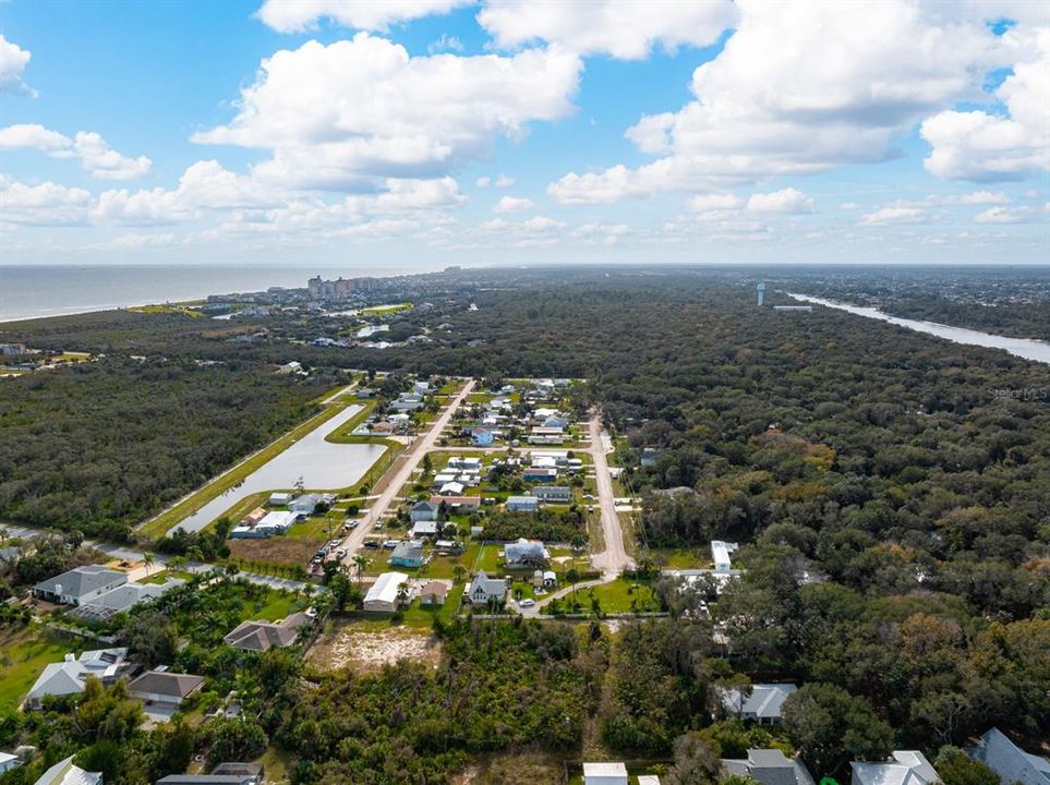 待售: $165,000 (0.21 acres)