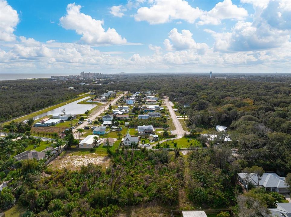 待售: $165,000 (0.21 acres)