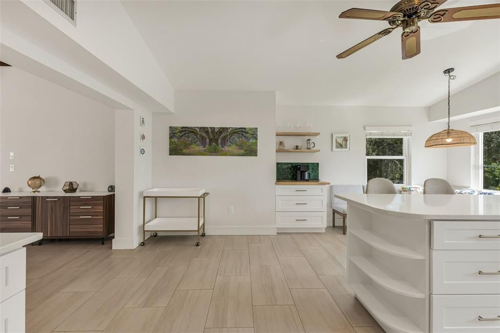 Activo con contrato: $499,999 (3 camas, 2 baños, 2978 Pies cuadrados)