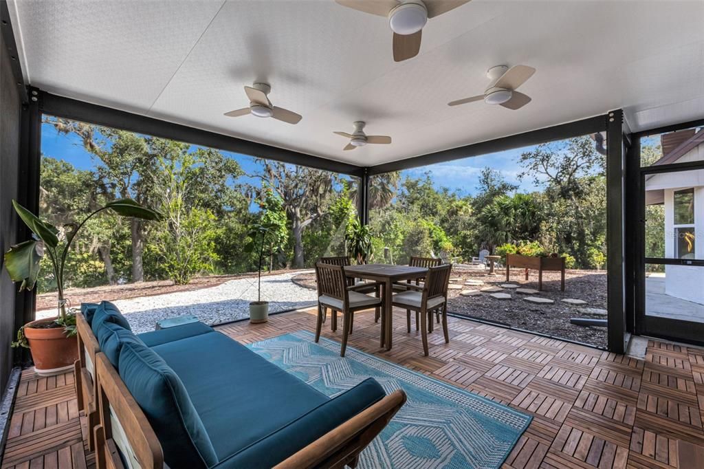 Activo con contrato: $499,999 (3 camas, 2 baños, 2978 Pies cuadrados)