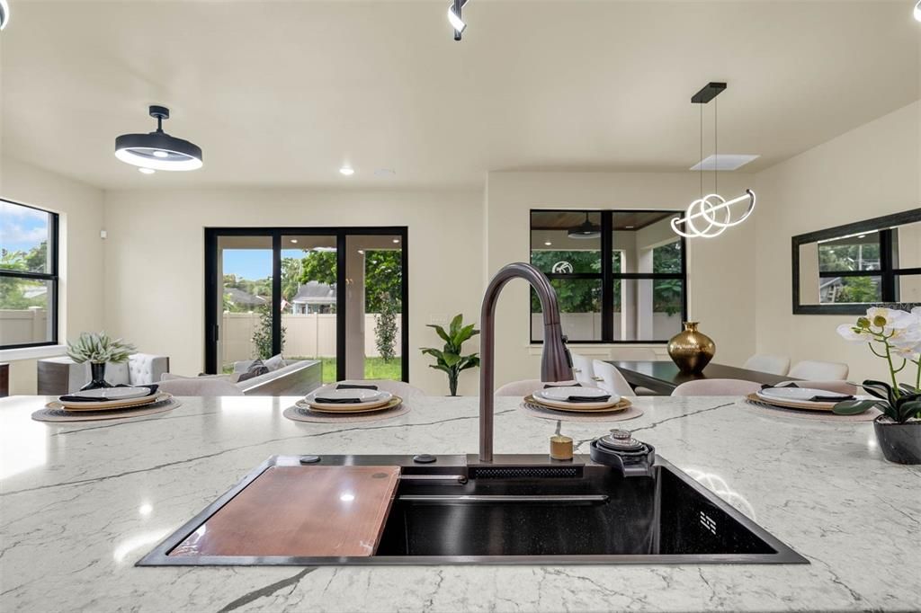 На продажу: $1,125,000 (3 спален, 3 ванн, 3128 Квадратных фут)