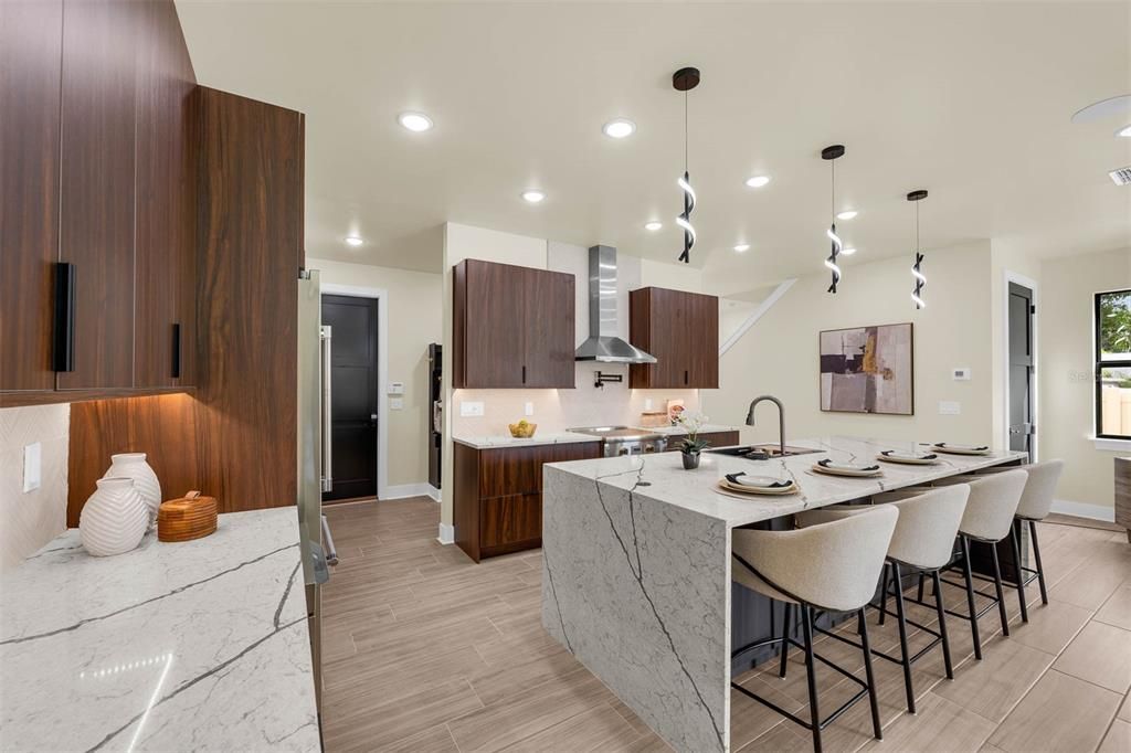 На продажу: $1,125,000 (3 спален, 3 ванн, 3128 Квадратных фут)