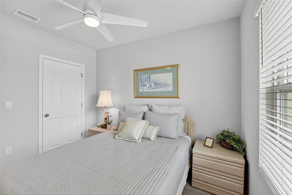 Под контрактом: $309,000 (2 спален, 2 ванн, 1516 Квадратных фут)