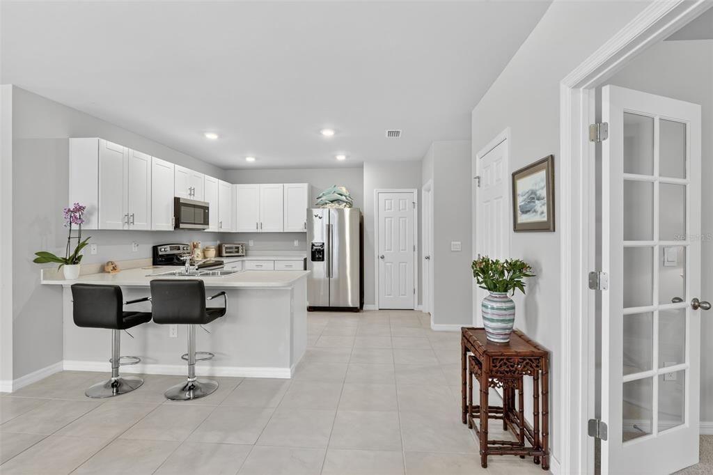 Под контрактом: $309,000 (2 спален, 2 ванн, 1516 Квадратных фут)