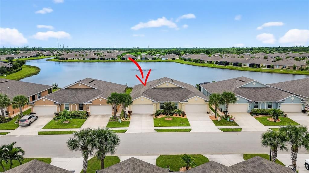 Под контрактом: $309,000 (2 спален, 2 ванн, 1516 Квадратных фут)