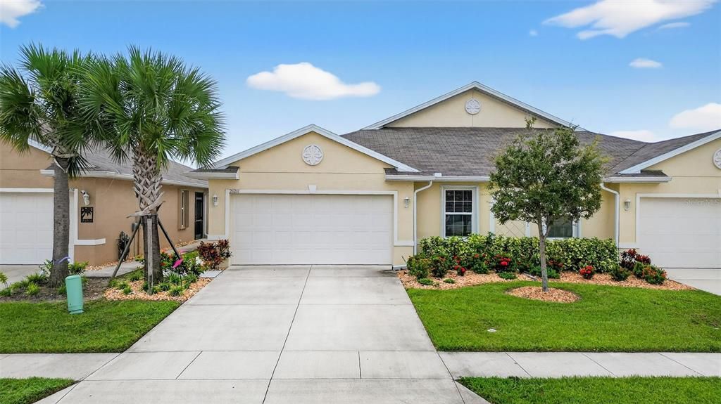 Под контрактом: $309,000 (2 спален, 2 ванн, 1516 Квадратных фут)