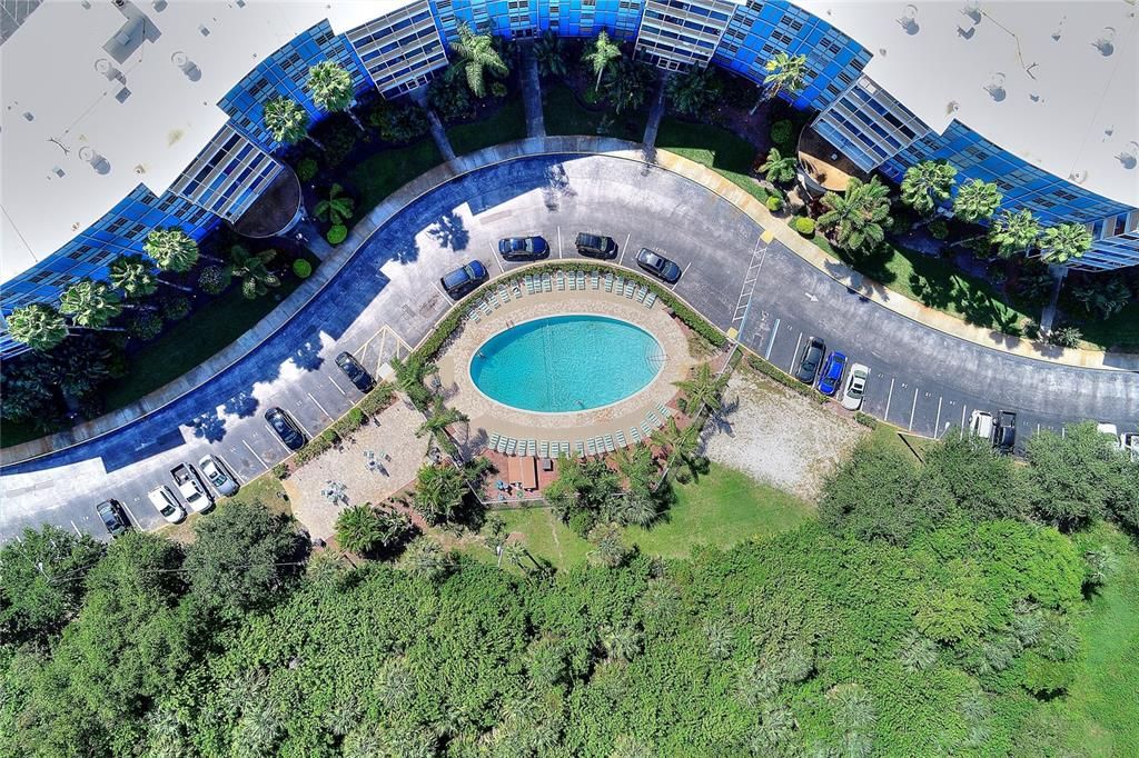 出租: $1,400 (1 贝兹, 1 浴室, 708 平方英尺)