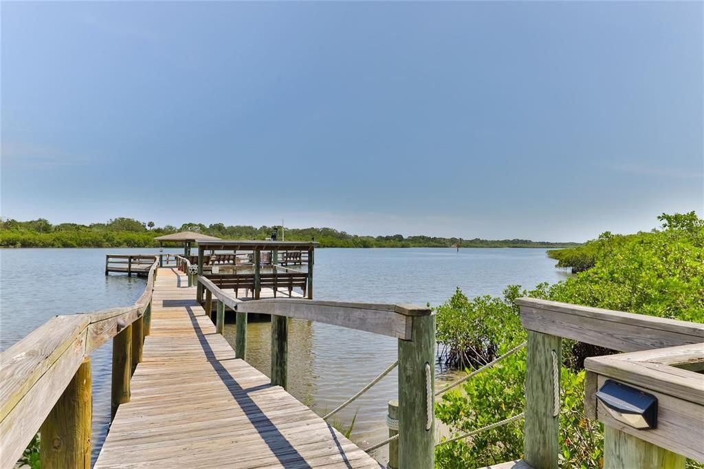 Active With Contract: $319,999 (3 beds, 2 baths, 2102 Square Feet)