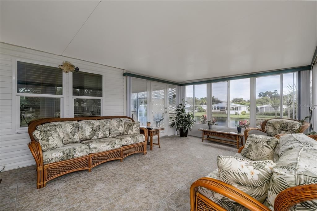 Active With Contract: $319,999 (3 beds, 2 baths, 2102 Square Feet)