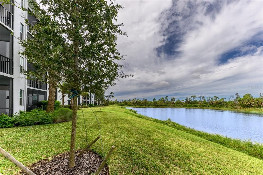 For Rent: $3,500 (2 beds, 2 baths, 1198 Square Feet)