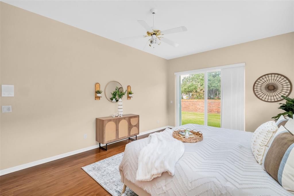 Под контрактом: $675,000 (4 спален, 3 ванн, 2663 Квадратных фут)