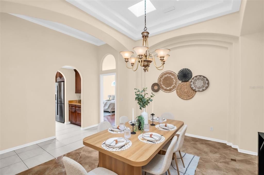 Под контрактом: $675,000 (4 спален, 3 ванн, 2663 Квадратных фут)