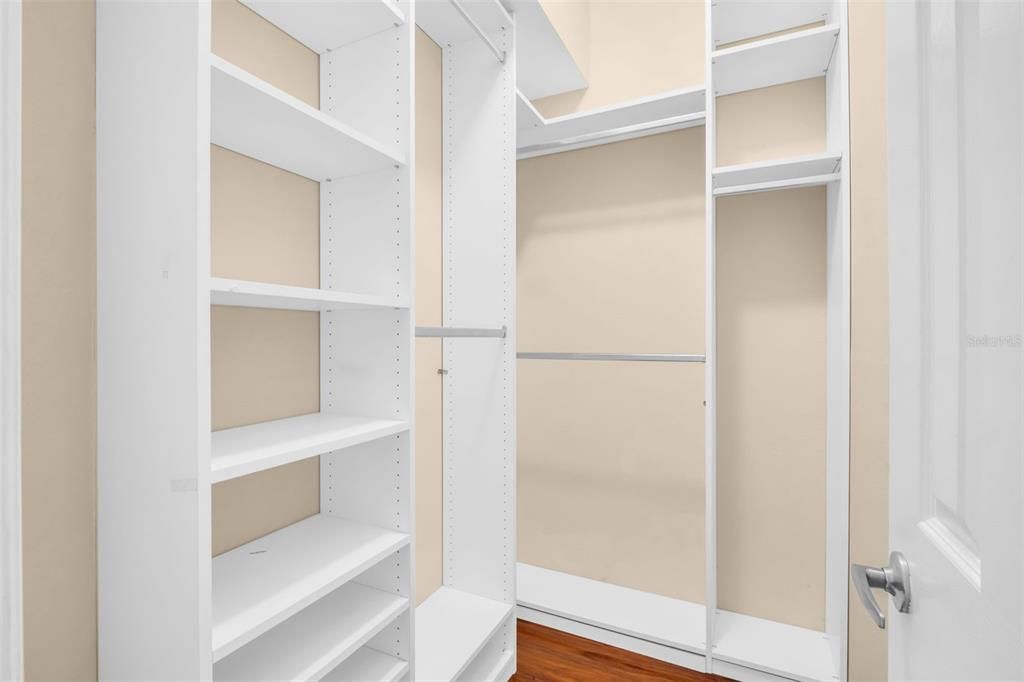 Под контрактом: $675,000 (4 спален, 3 ванн, 2663 Квадратных фут)