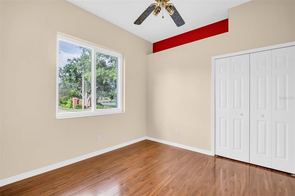 Под контрактом: $675,000 (4 спален, 3 ванн, 2663 Квадратных фут)