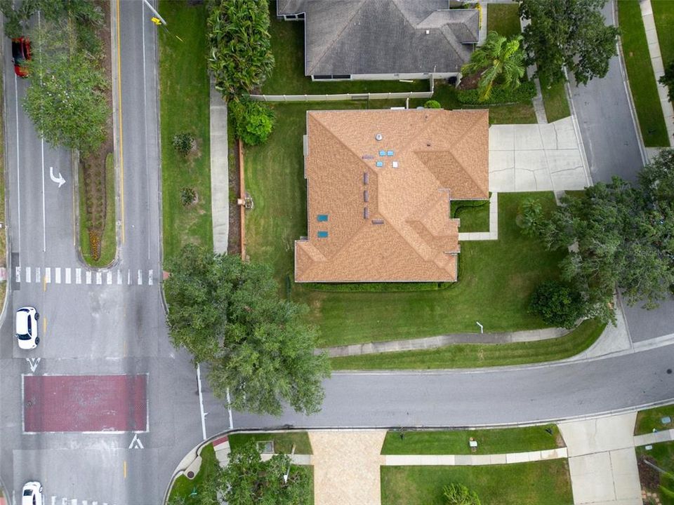 Под контрактом: $675,000 (4 спален, 3 ванн, 2663 Квадратных фут)