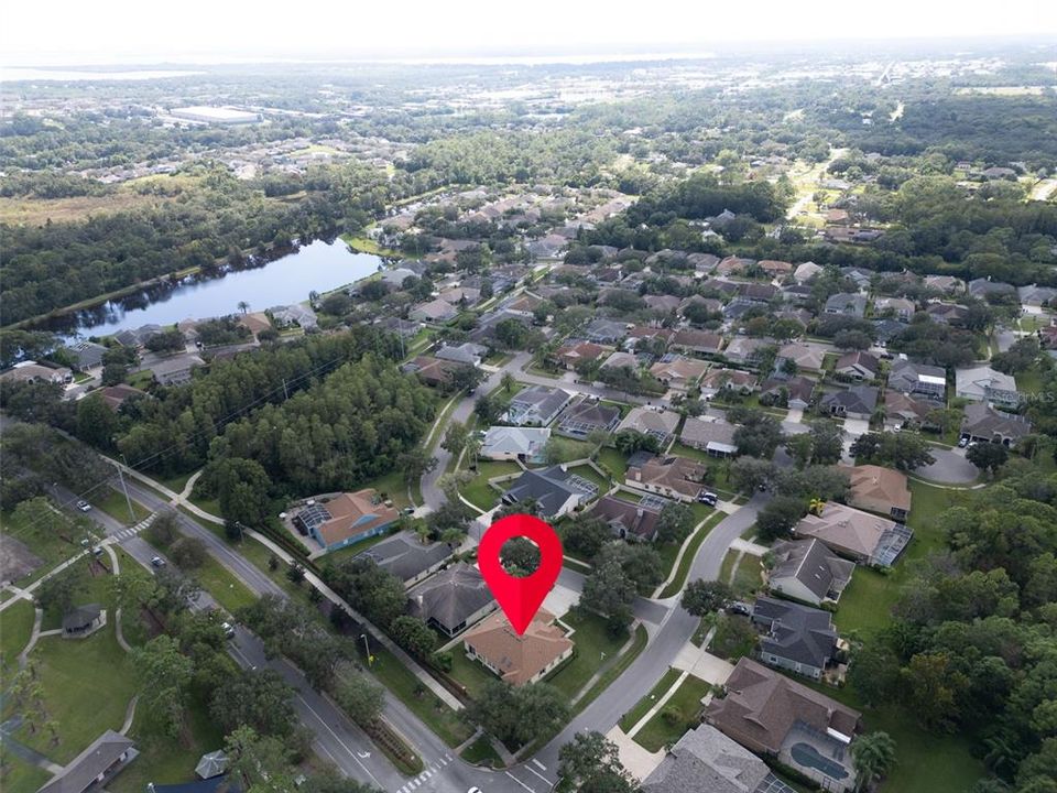 Под контрактом: $675,000 (4 спален, 3 ванн, 2663 Квадратных фут)