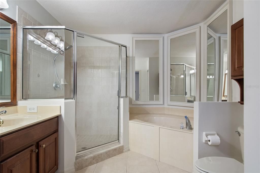 В аренду: $2,900 (3 спален, 2 ванн, 1560 Квадратных фут)