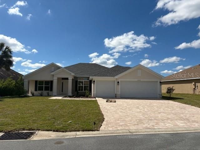 En Venta: $382,250 (4 camas, 3 baños, 2265 Pies cuadrados)