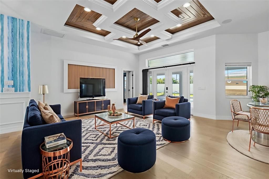 For Sale: $899,000 (3 beds, 2 baths, 2286 Square Feet)