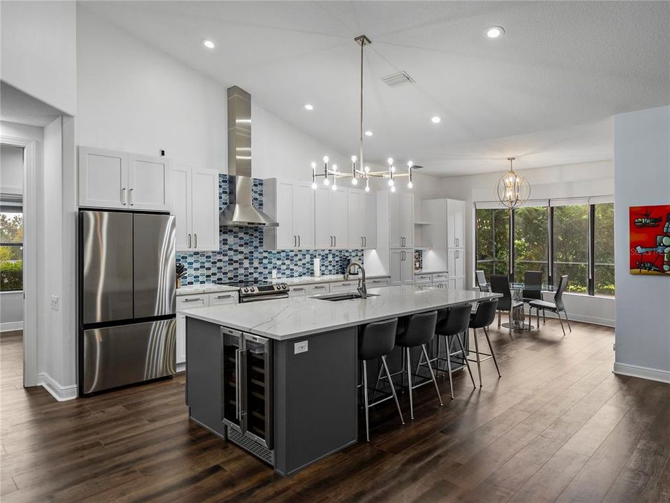 En Venta: $849,900 (3 camas, 3 baños, 2586 Pies cuadrados)