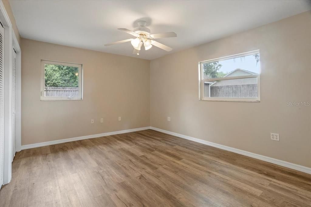 For Rent: $3,200 (5 beds, 3 baths, 3006 Square Feet)