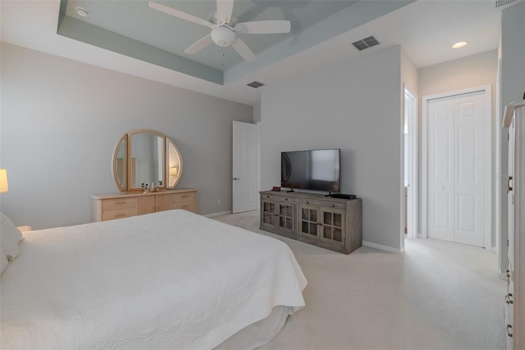 На продажу: $535,000 (2 спален, 3 ванн, 2362 Квадратных фут)