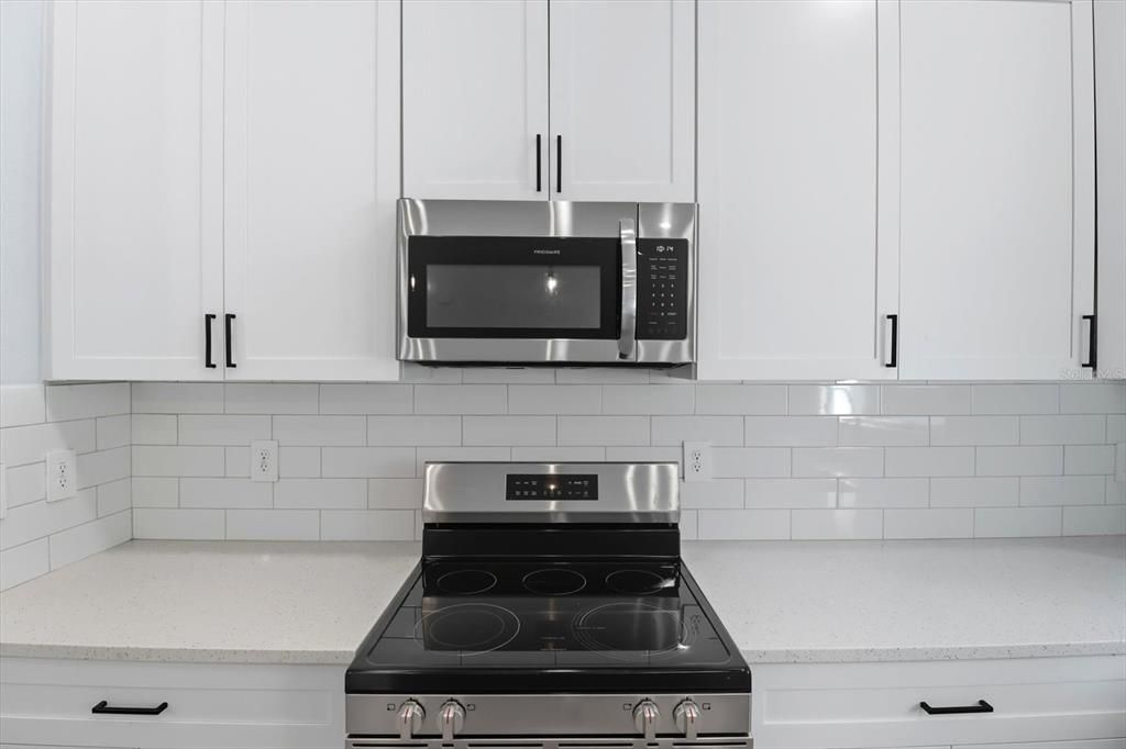 En Venta: $299,000 (3 camas, 2 baños, 1490 Pies cuadrados)