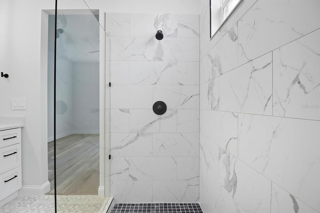 En Venta: $299,000 (3 camas, 2 baños, 1490 Pies cuadrados)