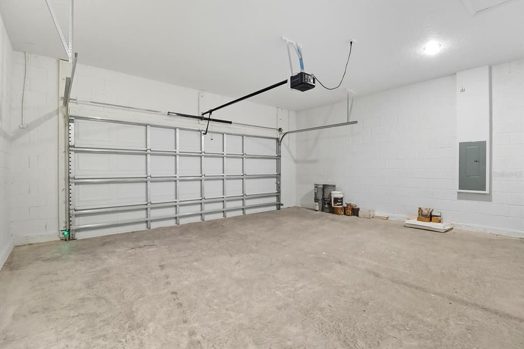 En Venta: $299,000 (3 camas, 2 baños, 1490 Pies cuadrados)