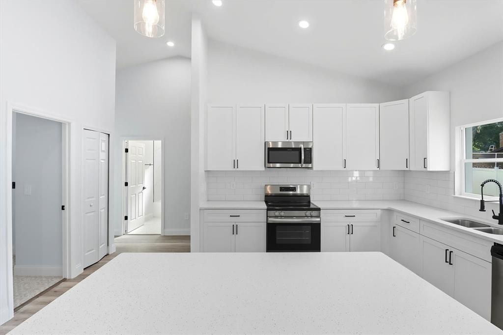 En Venta: $299,000 (3 camas, 2 baños, 1490 Pies cuadrados)