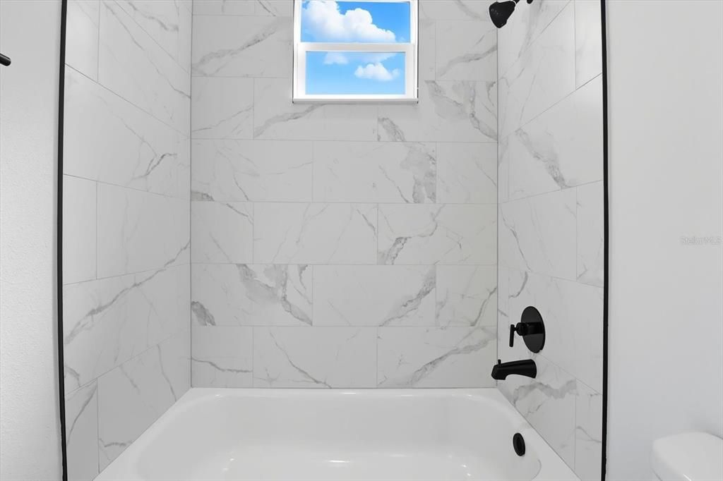 En Venta: $299,000 (3 camas, 2 baños, 1490 Pies cuadrados)