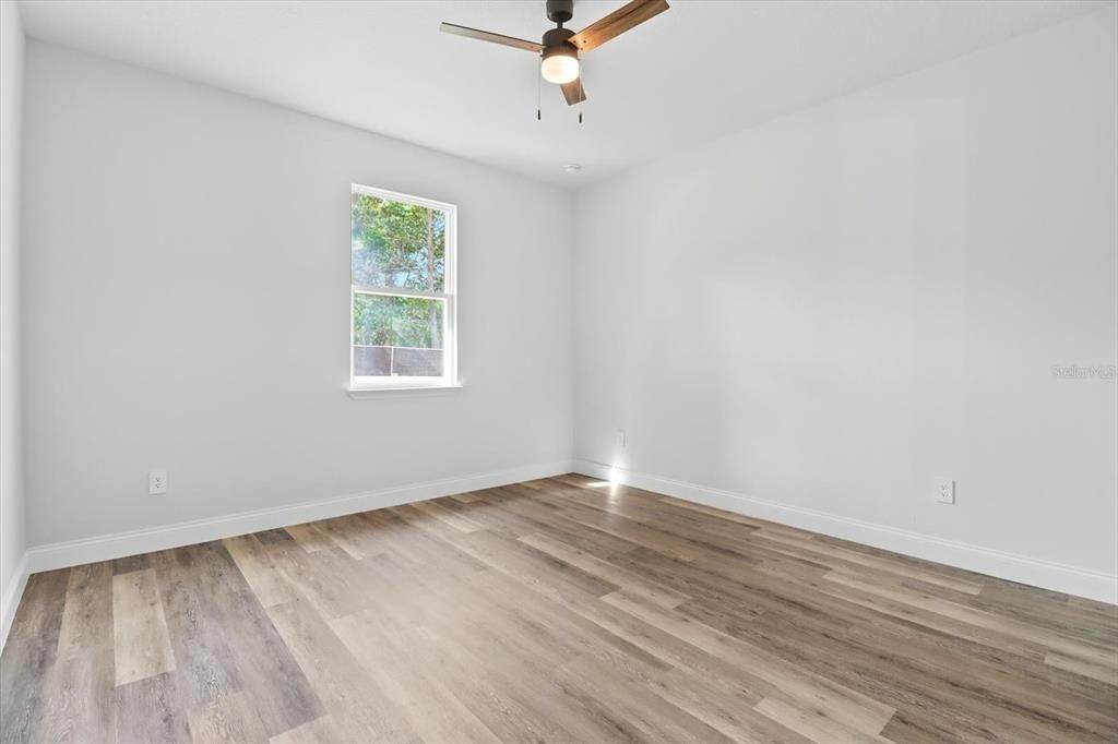 En Venta: $299,000 (3 camas, 2 baños, 1490 Pies cuadrados)