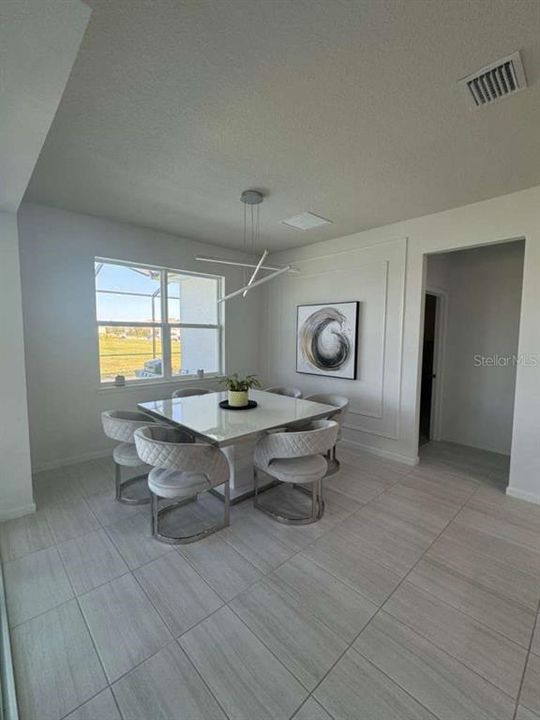 For Rent: $3,350 (3 beds, 2 baths, 2084 Square Feet)