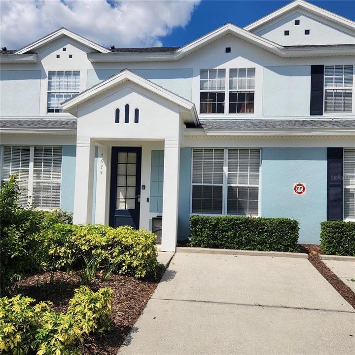 Недавно продано: $395,000 (3 спален, 3 ванн, 1440 Квадратных фут)