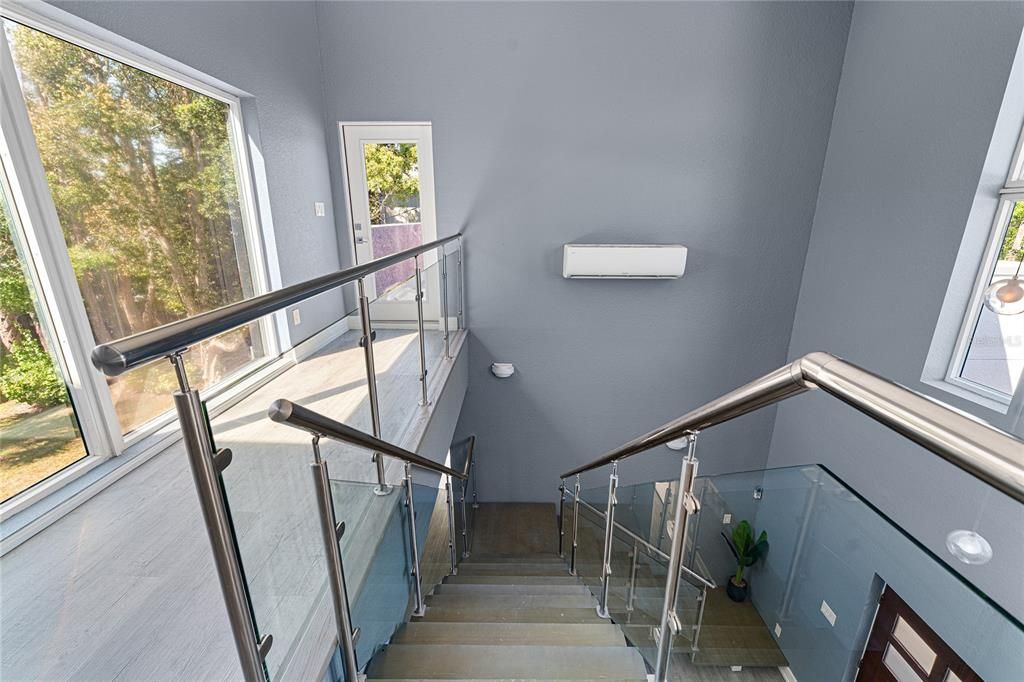 Activo con contrato: $929,000 (4 camas, 3 baños, 2540 Pies cuadrados)