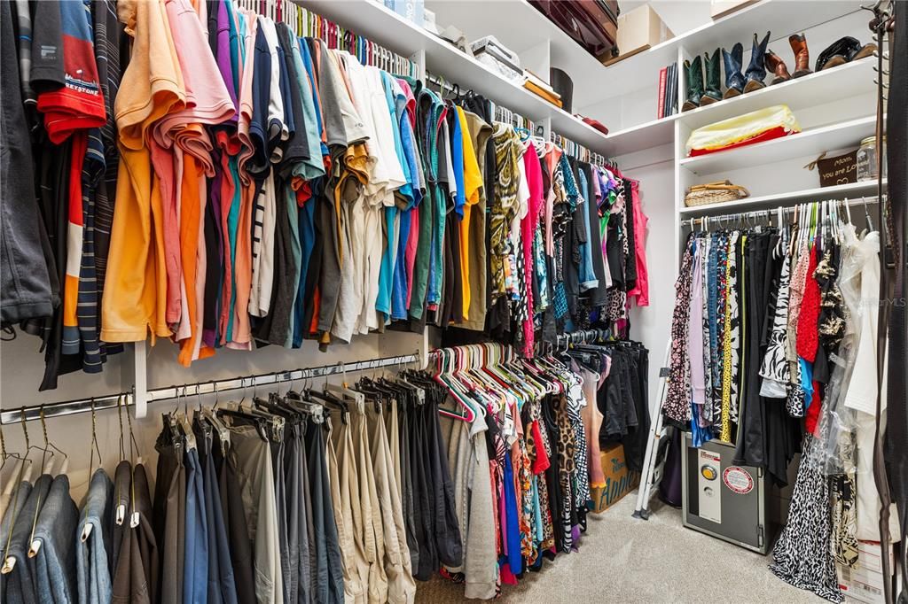 En Venta: $629,000 (3 camas, 3 baños, 1905 Pies cuadrados)