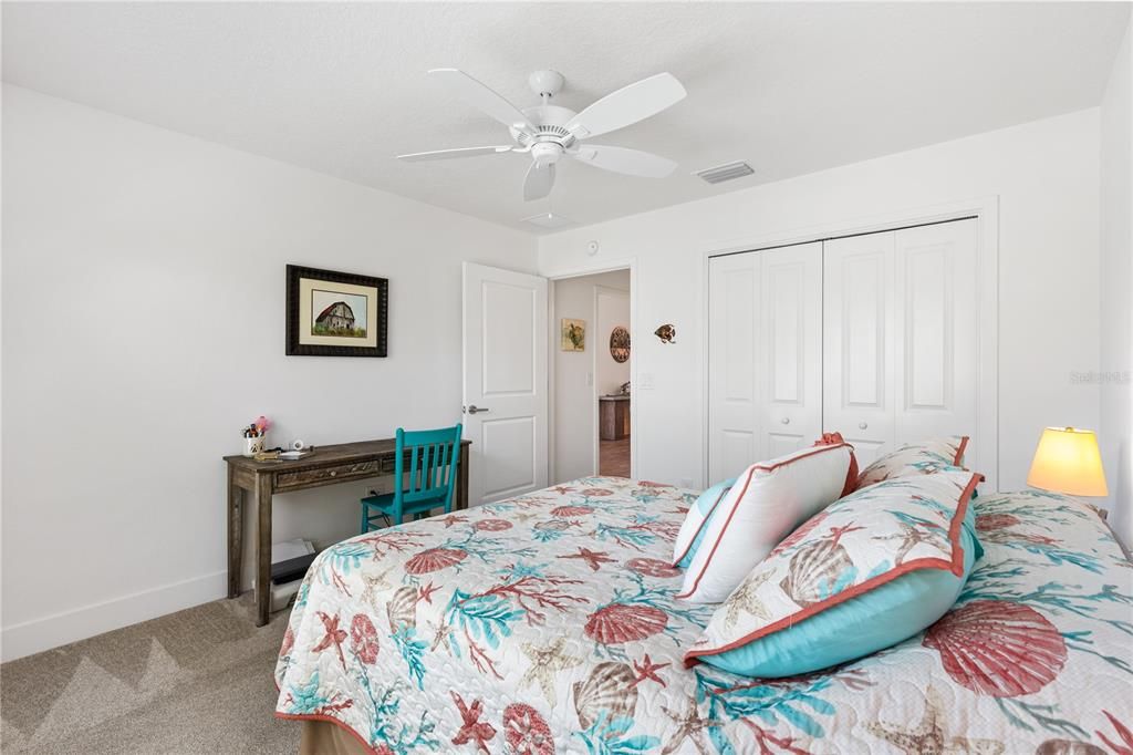 En Venta: $629,000 (3 camas, 3 baños, 1905 Pies cuadrados)