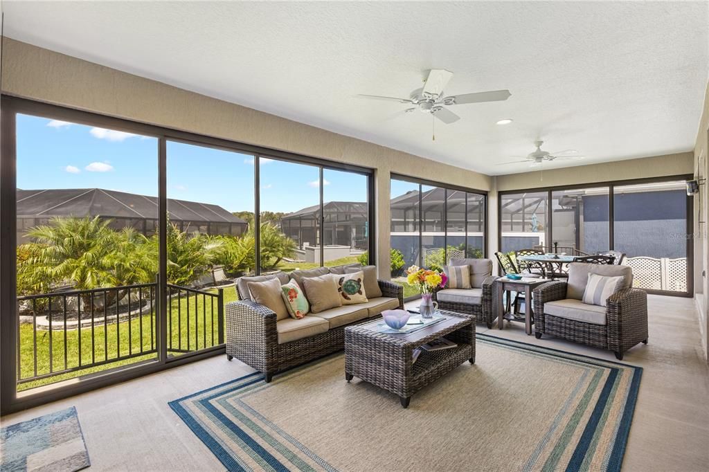 En Venta: $629,000 (3 camas, 3 baños, 1905 Pies cuadrados)