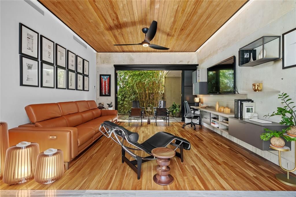 Activo con contrato: $4,995,000 (4 camas, 4 baños, 4046 Pies cuadrados)