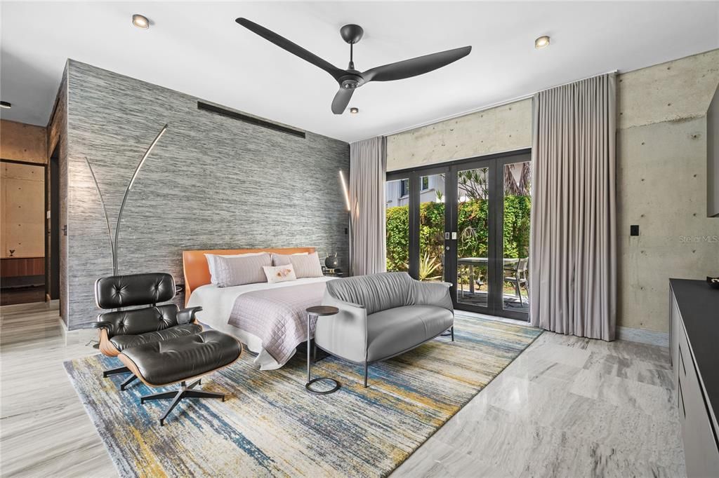 Activo con contrato: $4,995,000 (4 camas, 4 baños, 4046 Pies cuadrados)