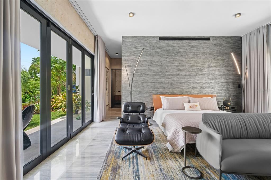 Activo con contrato: $4,995,000 (4 camas, 4 baños, 4046 Pies cuadrados)