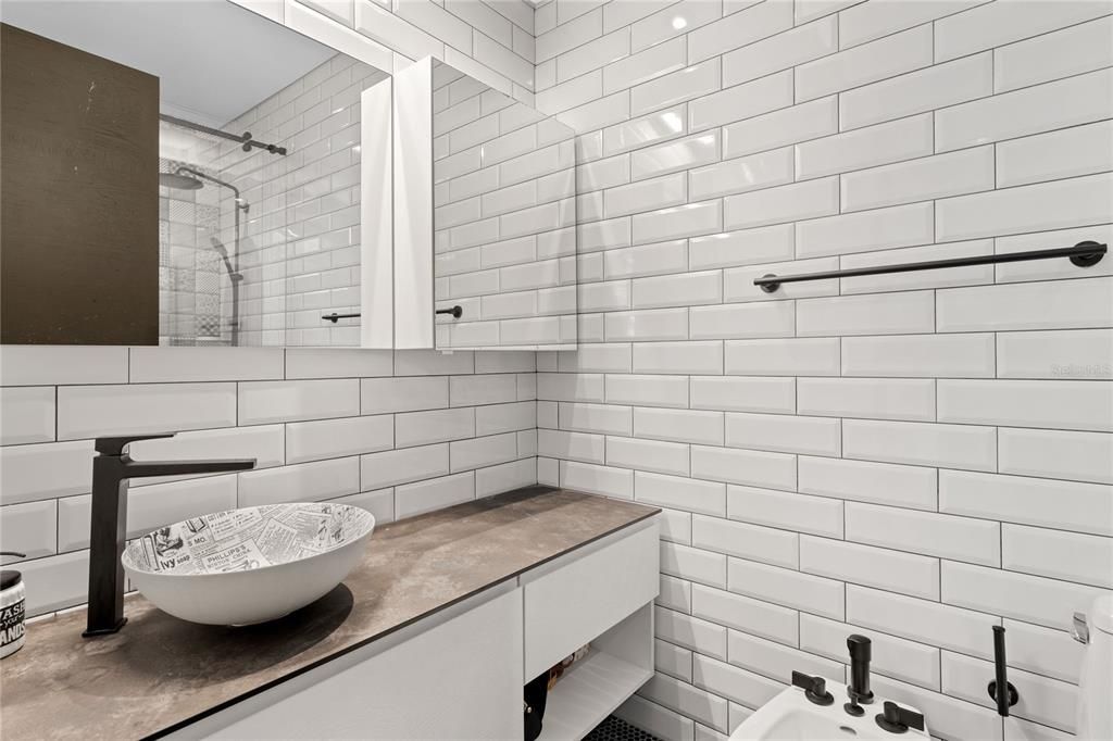 Activo con contrato: $4,995,000 (4 camas, 4 baños, 4046 Pies cuadrados)