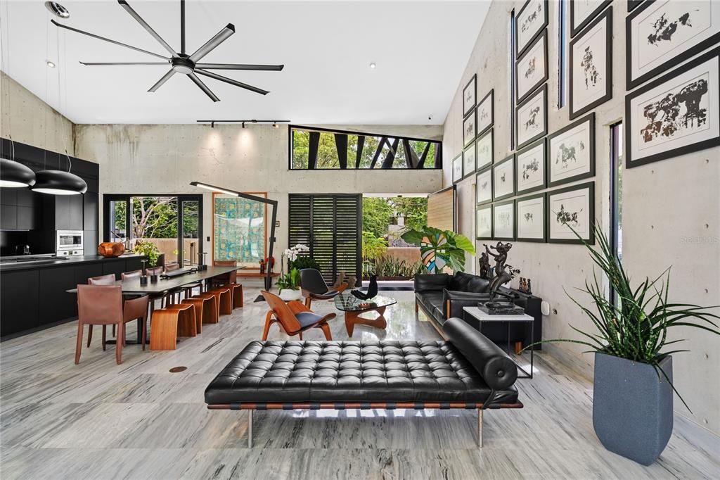 Activo con contrato: $4,995,000 (4 camas, 4 baños, 4046 Pies cuadrados)