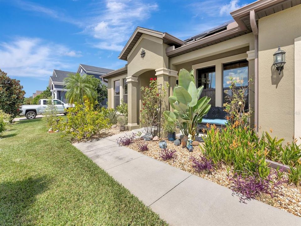 For Sale: $475,000 (3 beds, 2 baths, 2103 Square Feet)