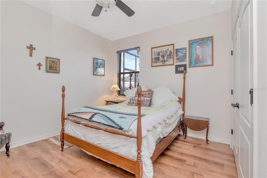 For Sale: $475,000 (3 beds, 2 baths, 2103 Square Feet)