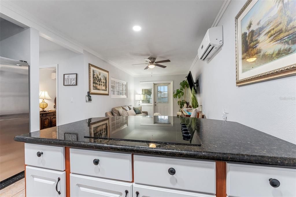 For Sale: $1,499,000 (6 beds, 5 baths, 3850 Square Feet)