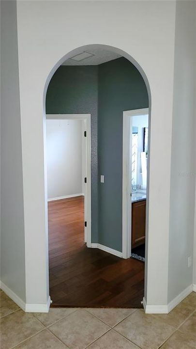 For Sale: $589,900 (4 beds, 3 baths, 2656 Square Feet)